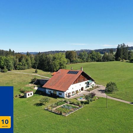 Ô Valanvron - Appartement dans une ancienne ferme neuchâteloise La Chaux De Fonds Exterior foto